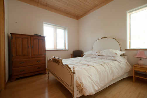 Cabin 2 - Main Bedroom