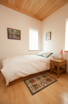 Cabin 2 - Second Bedroom